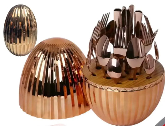 Set de cubiertos huevo con rayas