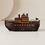 DIFUSOR DECORATIVO EN FORMA DE BARCO